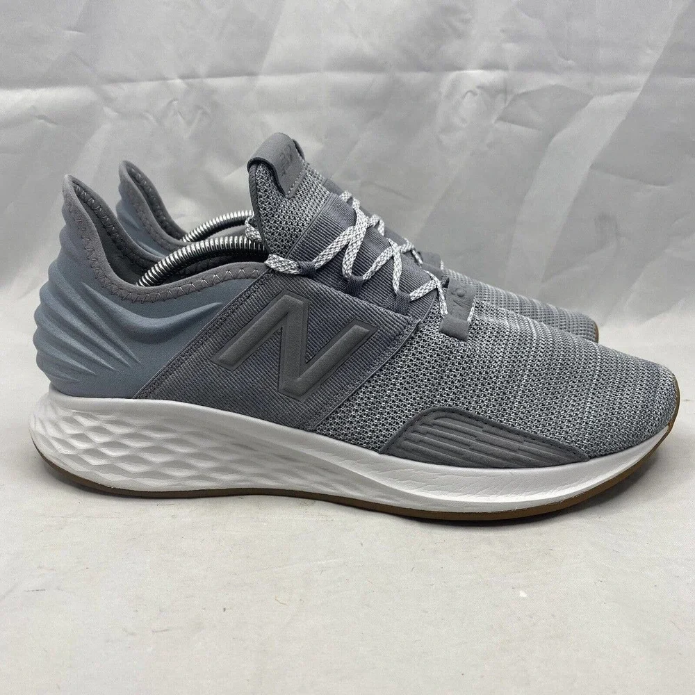 New Balance Mens Fresh Foam Roav Running Shoe Light Gray Grey MROAVKG Size 11 D